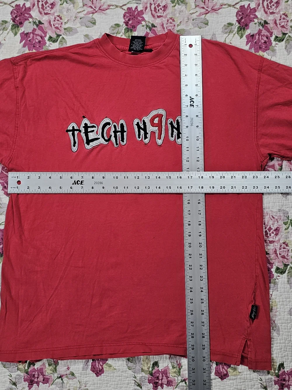 Vintage Strange Music Tech N9ne Embroidered Logo Crew Neck T-Shirt Red 2XL